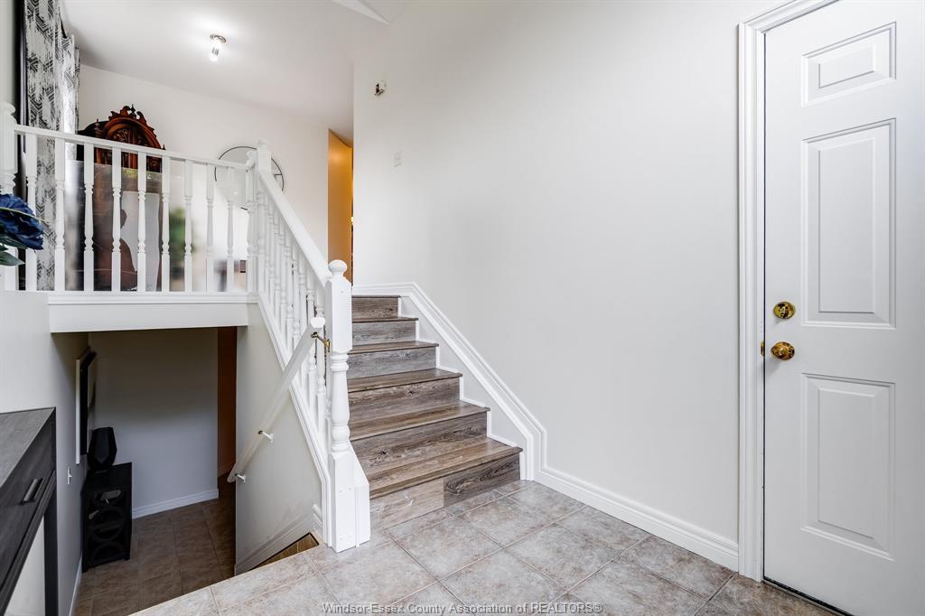 Photo de la propriété: 1641 Tumbleweed Court ON N9G 3B9