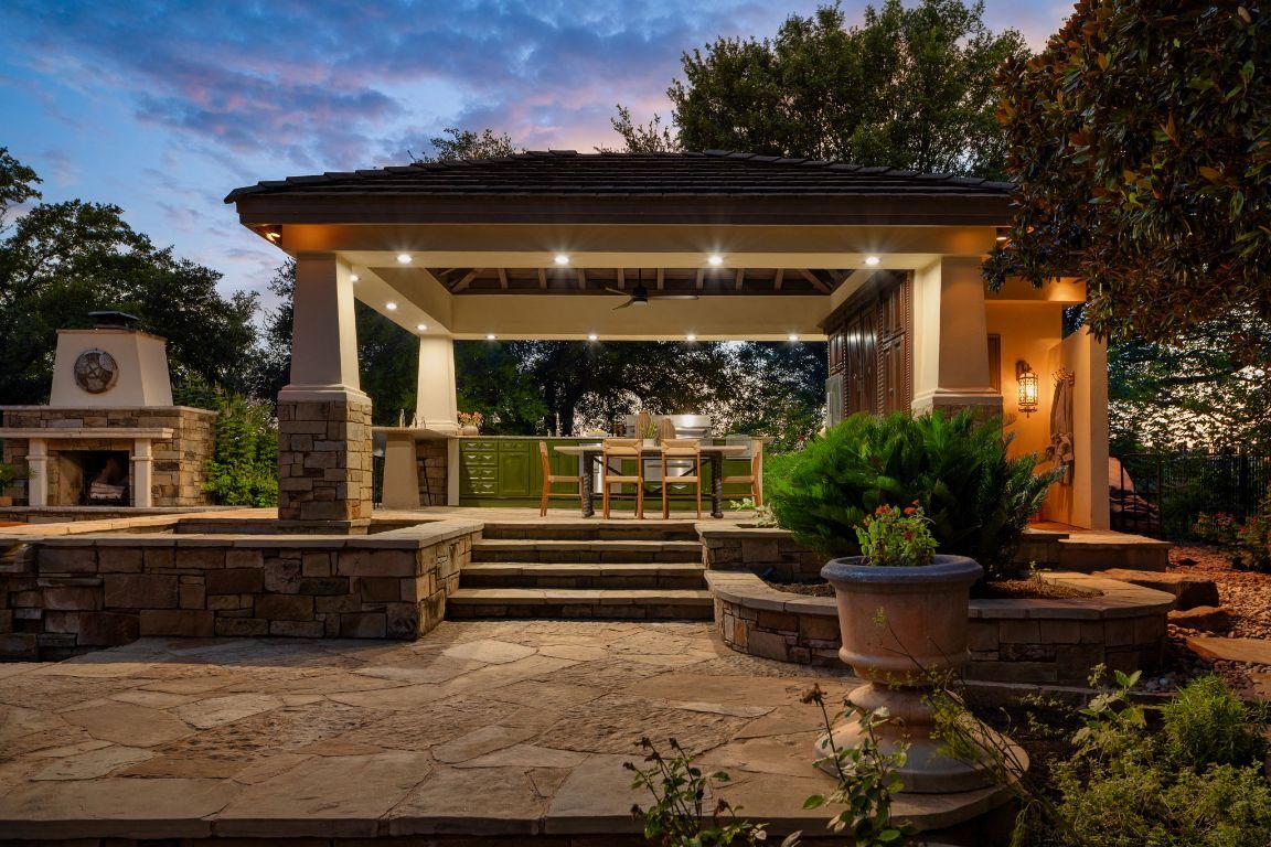 Property Photo:  2416 University Club Drive  TX 78732 