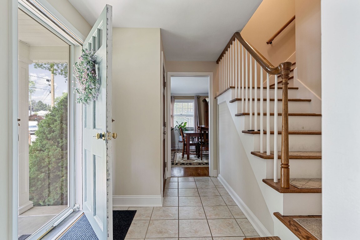 Property Photo:  61 Audubon Avenue  NY 13903 