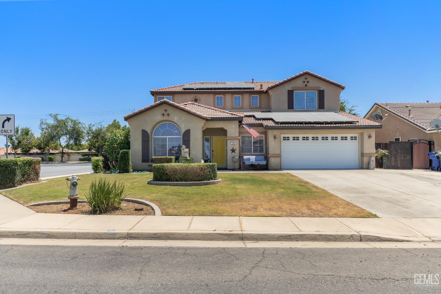 118 Emerald Isle Way  Bakersfield CA 93314 photo