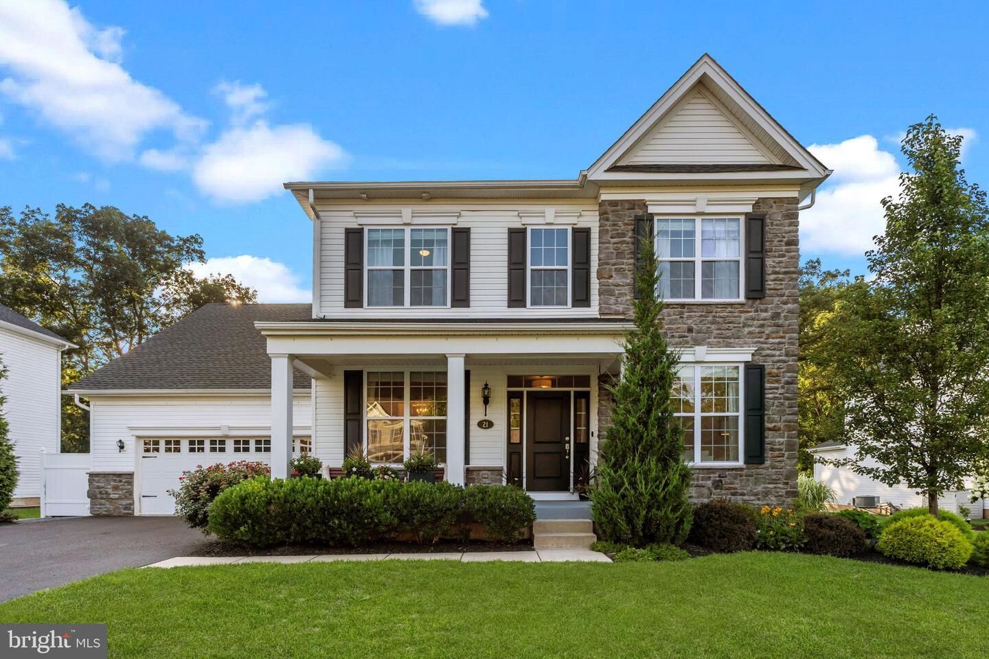 Property Photo: 21 Greenway Drive PA 18901