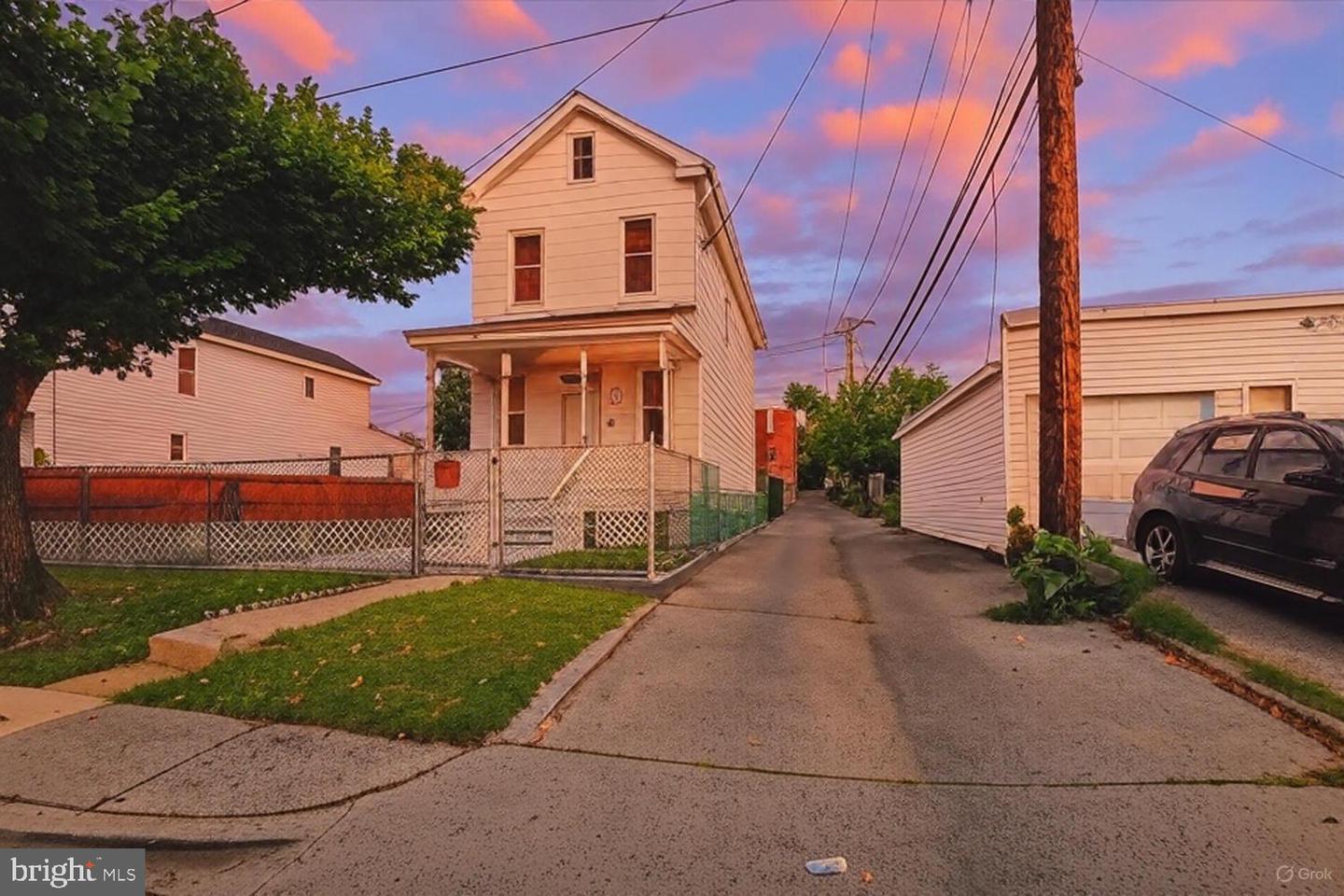 Property Photo:  74 N Culver Street  MD 21229 