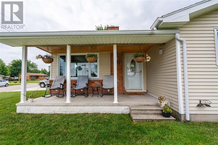 Property Photo:  3412 St.clair Parkway  ON N0P 2H0 