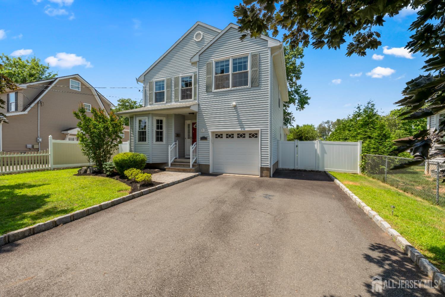 Property Photo:  1548 Dumont Avenue  NJ 07080 