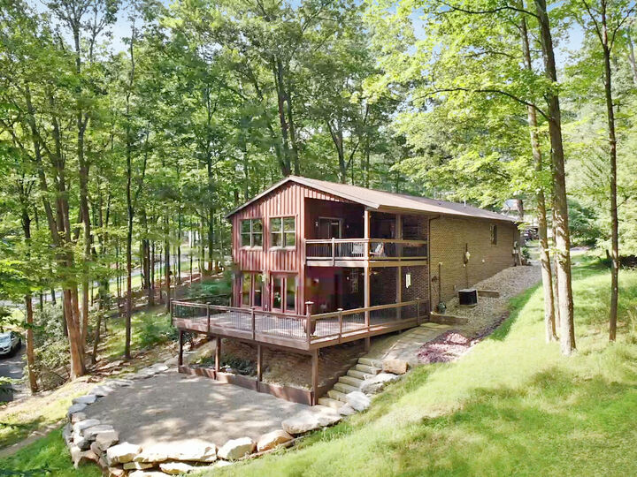 Property Photo: 81 Santa Lucia Ct PA 15801