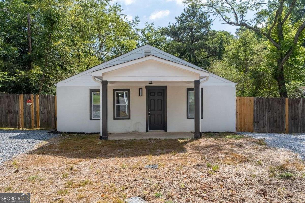 Property Photo: 5304 Groovers Landing Road SE GA 30101