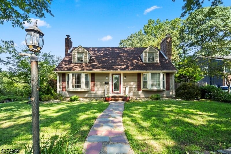 Property Photo: 305 Mountain Ave NJ 07060
