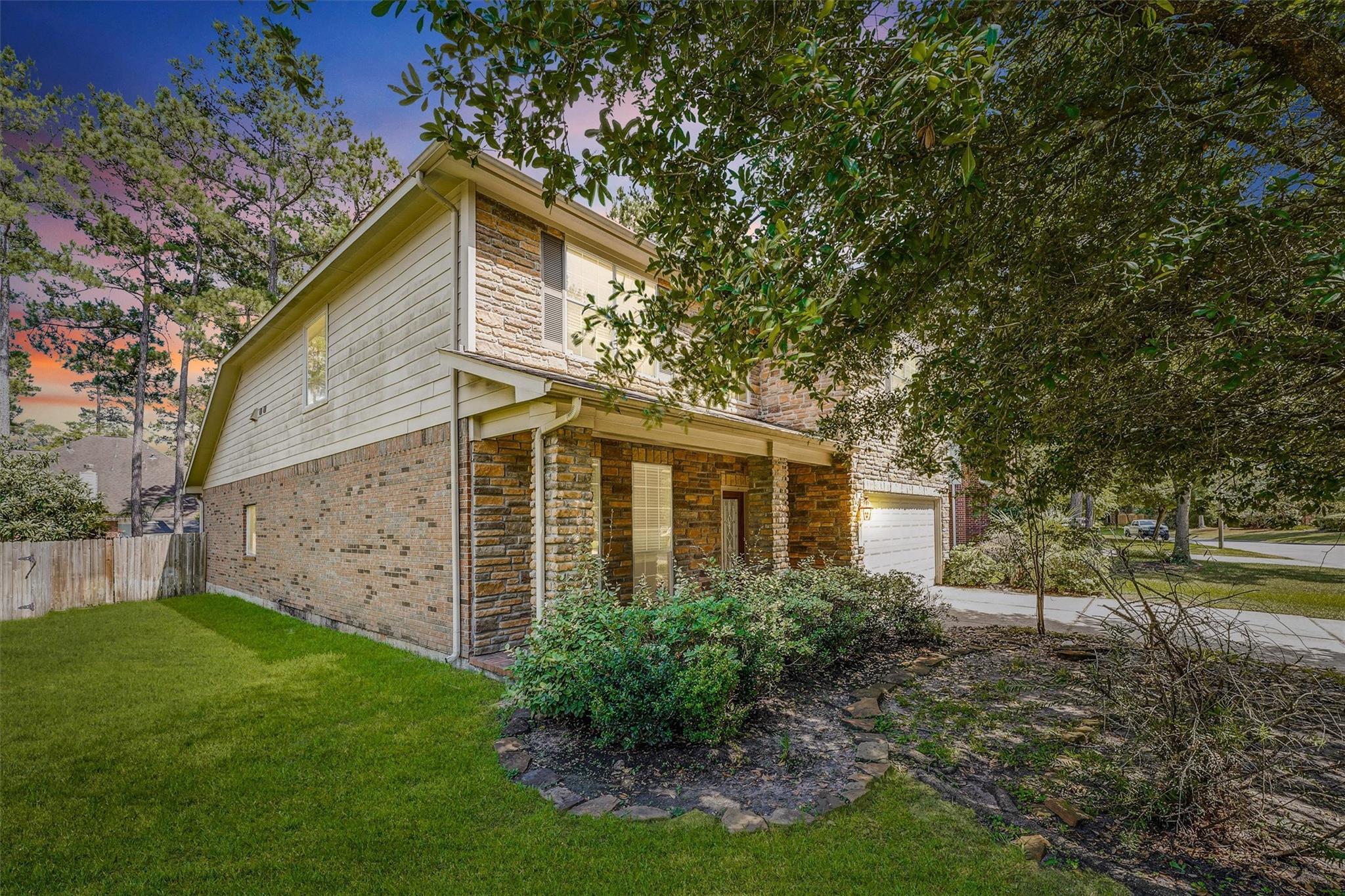 Property Photo:  62 N Planchard Circle  TX 77382 