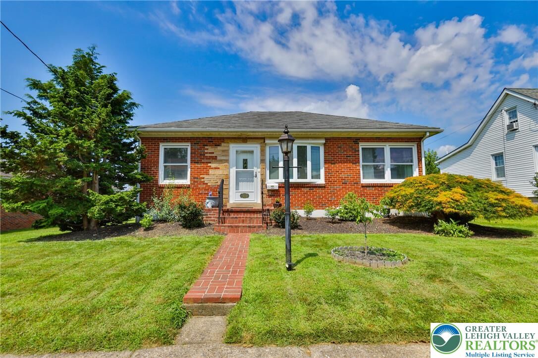 Property Photo: 1212 New Jersey Avenue PA 18055