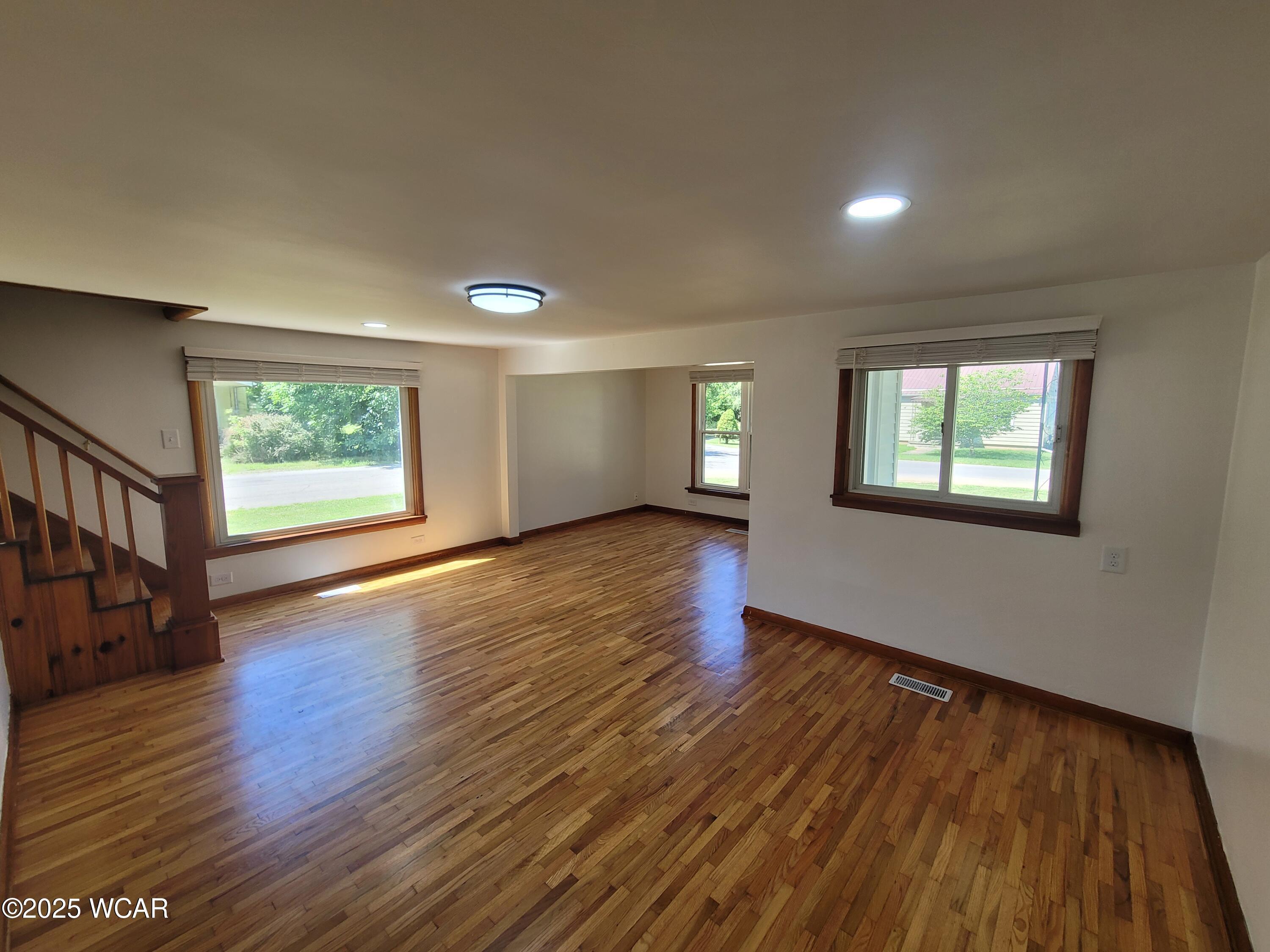 Property Photo:  625 Henry Street  OH 43326 