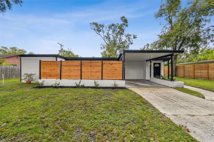 Property Photo:  517 Broxburn Avenue  FL 33617 