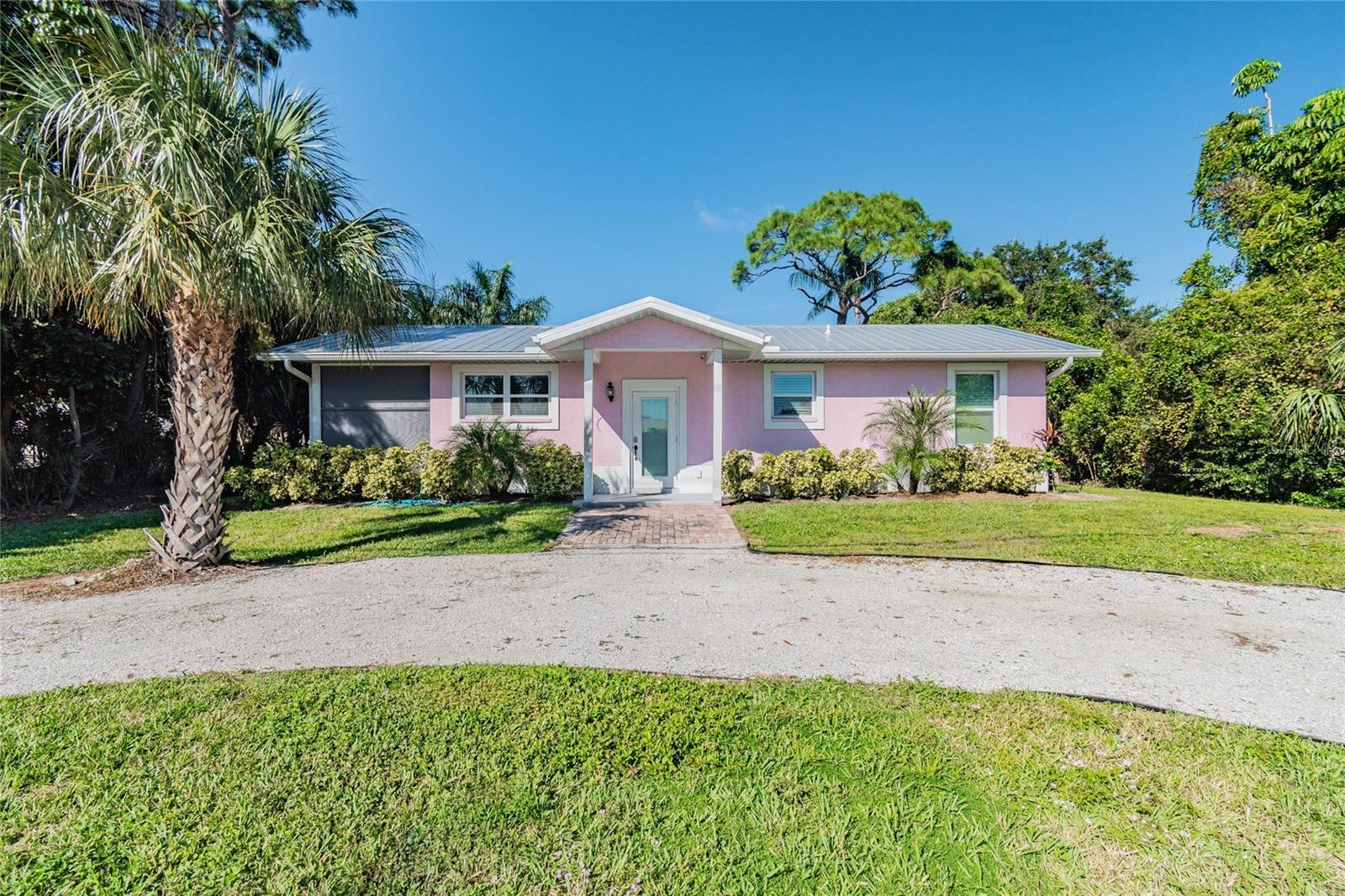 Property Photo:  804 75th Street W  FL 34209 