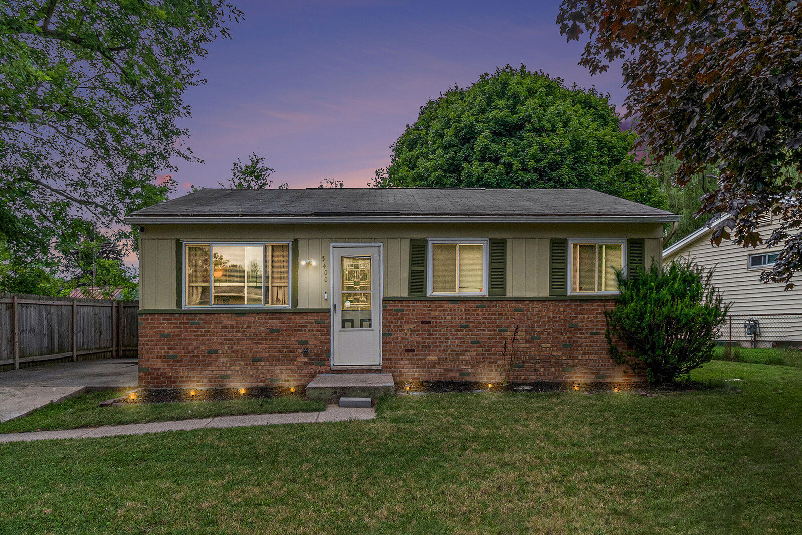 Property Photo:  3400 Radford Drive  MI 48911 
