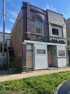 Property Photo: 2658 E 78th Street IL 60649