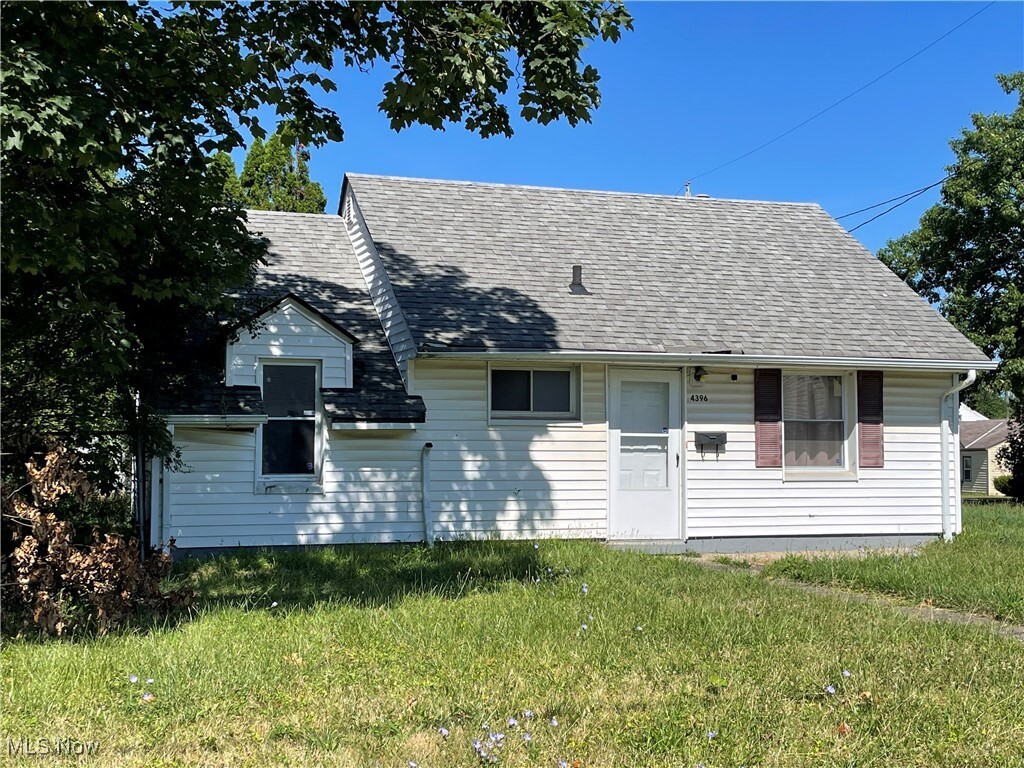 Property Photo: 4396 E 175th Street OH 44128
