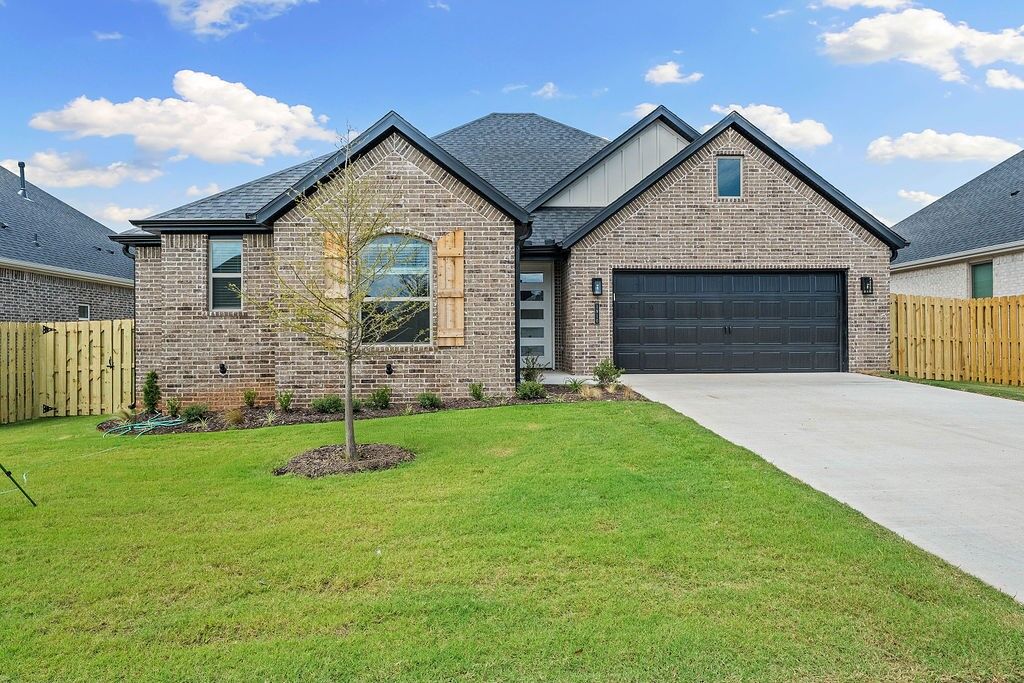 Property Photo: 1910 Ferguson Street AR 72751