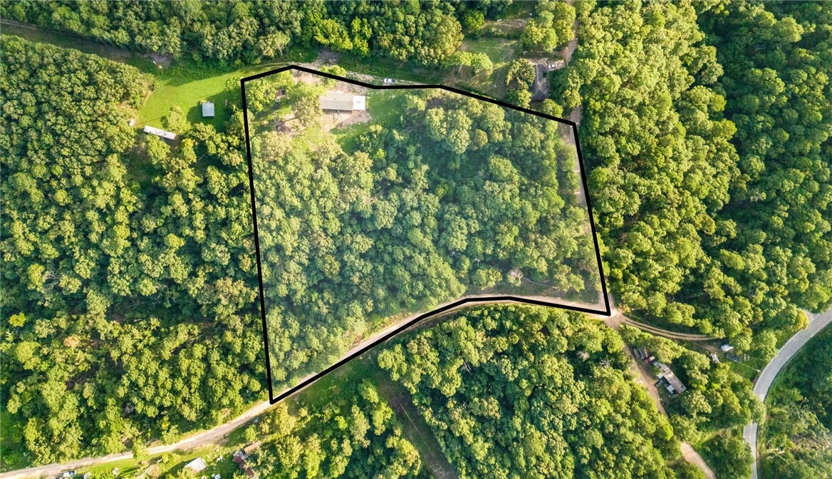 Property Photo:  17766 Newman Road  AR 72756 