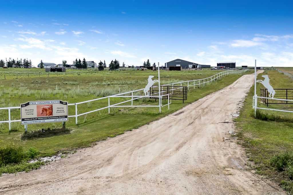 Property Photo:  211002 Range Road 260  AB T0J 0M0 