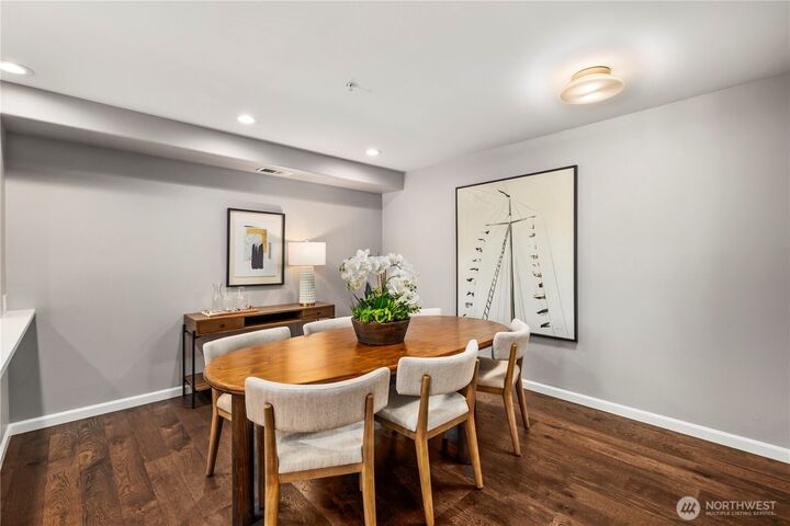 Property Photo: 225 4th Avenue A504 WA 98033