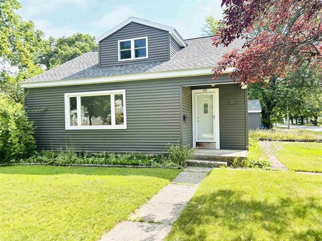 Property Photo: 1219 S Union Street MI 49684