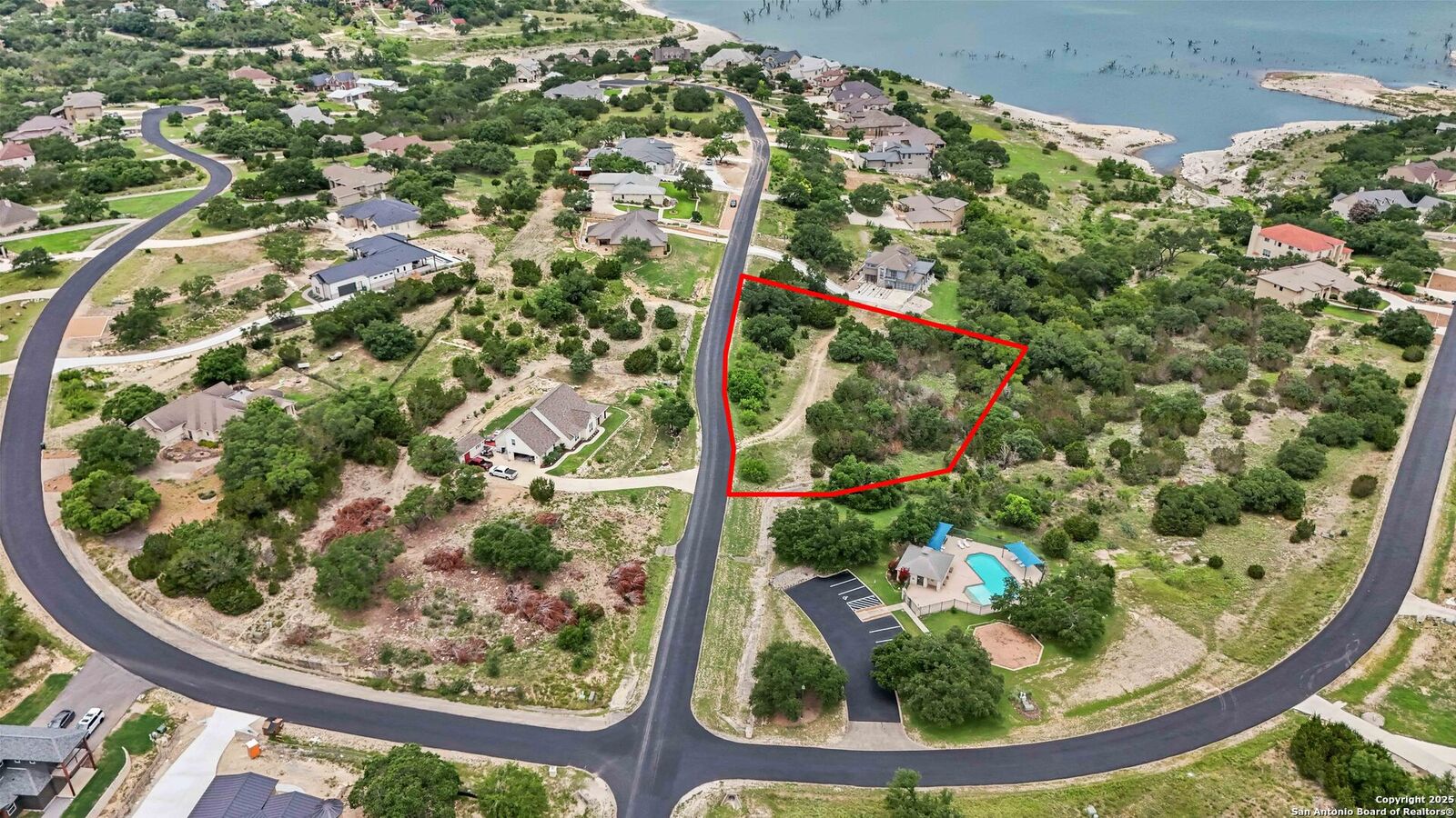 Property Photo:  378 Oak Shores Dr  TX 78133 