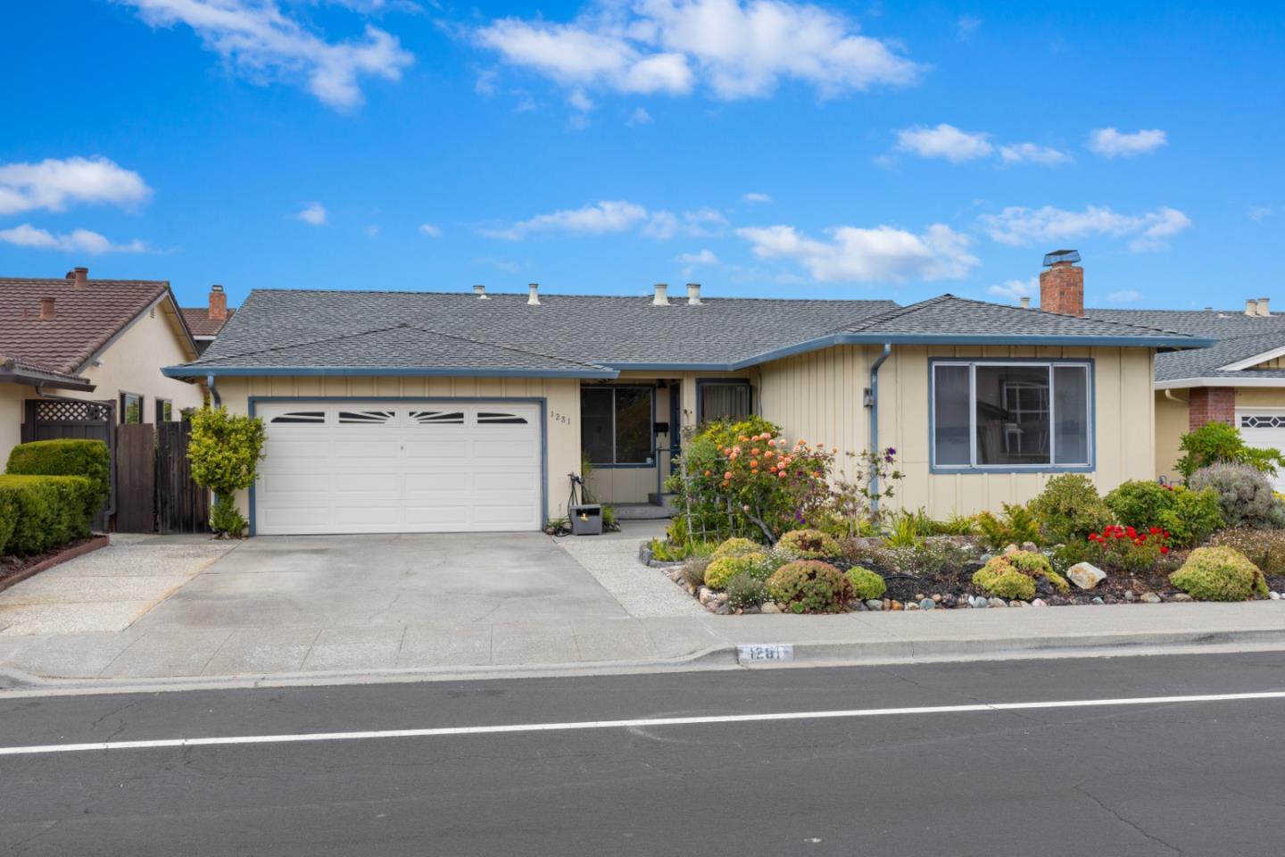 Property Photo:  1281 Marlin Avenue  CA 94404 
