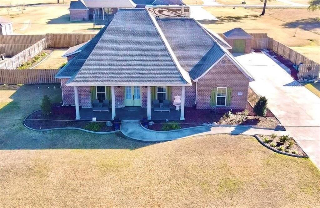 Property Photo: 985 S Kade Lane S LA 70605