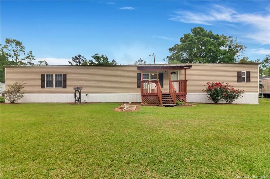 Property Photo:  1606 Koonce Road  LA 70663 