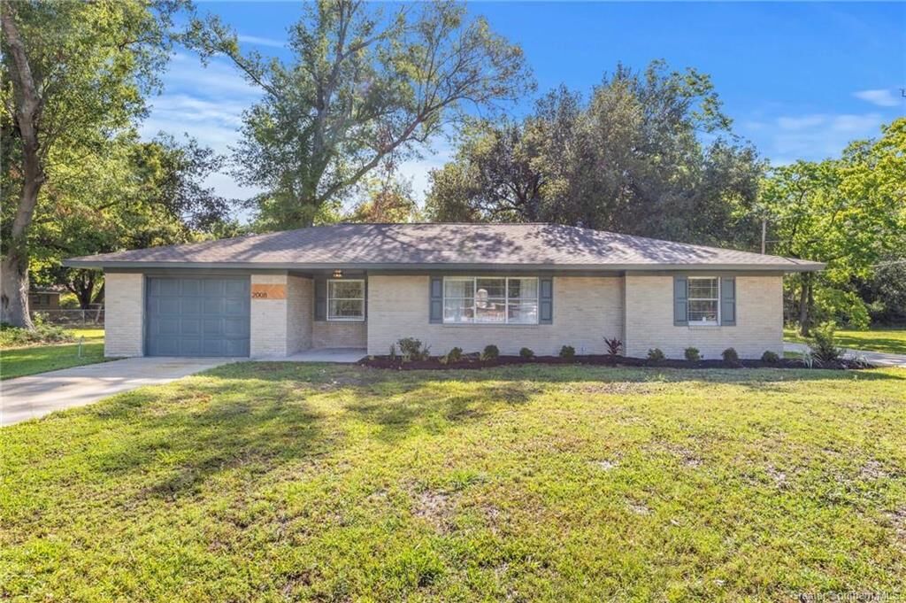 Property Photo: 2008 Augusta Street LA 70663