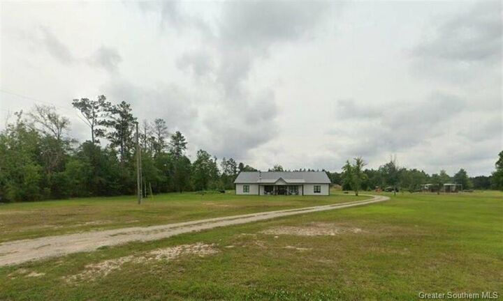 Property Photo: 603 Route 66 Road LA 70633