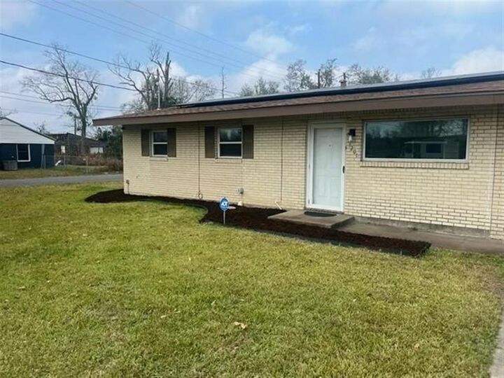 Property Photo: 1201 Texas Street LA 70663