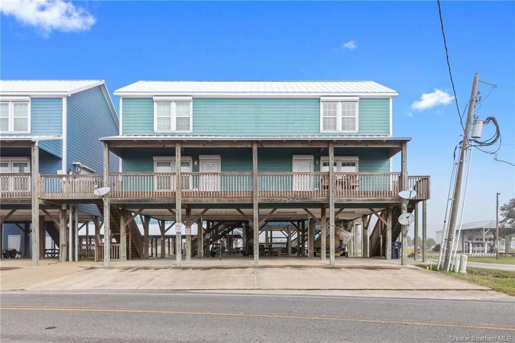 Property Photo: 461 Lake Breeze Road LA 70645