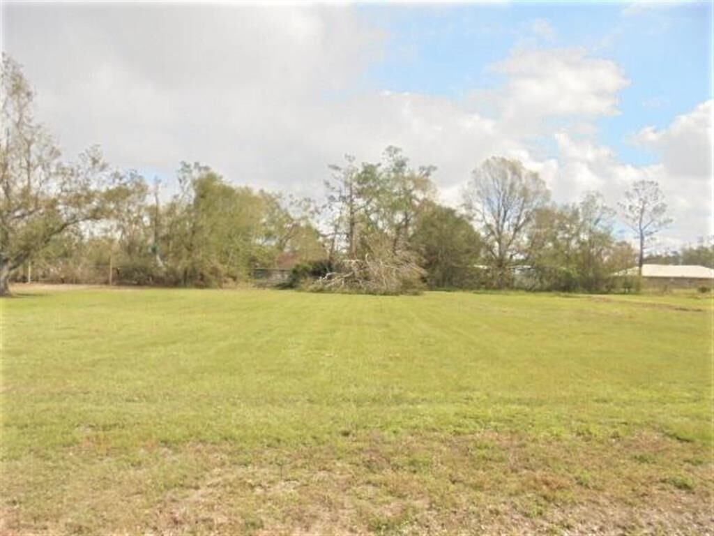 Property Photo:  2766 Karen Lynn Street  LA 70663 