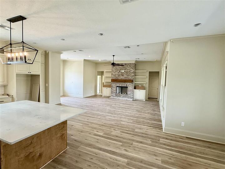 Property Photo: 1086 Mary Diane McCall Drive LA 70605