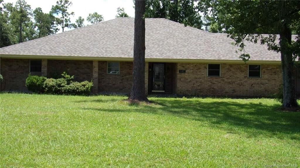 Property Photo:  507 Rolling Hill Drive  LA 70611 