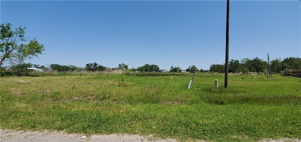 Property Photo: 246 Portie Drive LA 70645