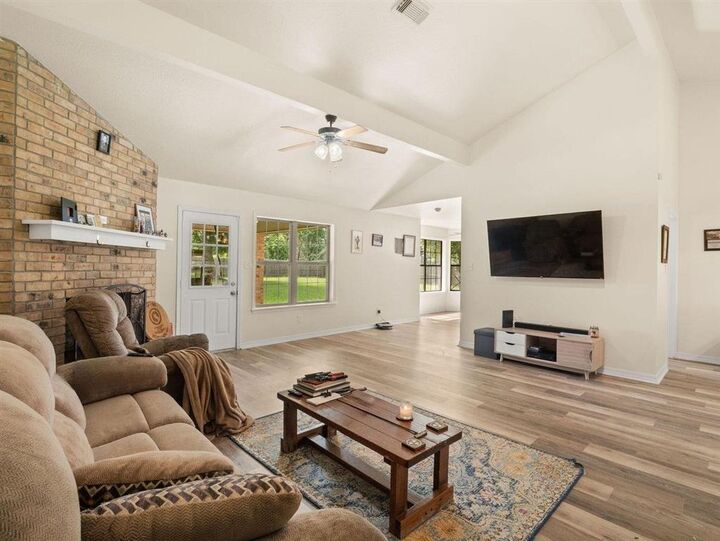 Property Photo:  1598 Glendale Road  LA 70634 