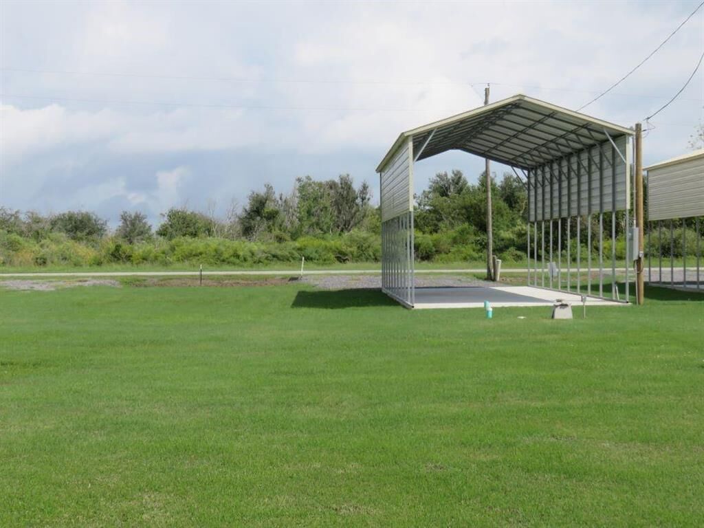 Property Photo:  160 Gulf View Road  LA 70631 