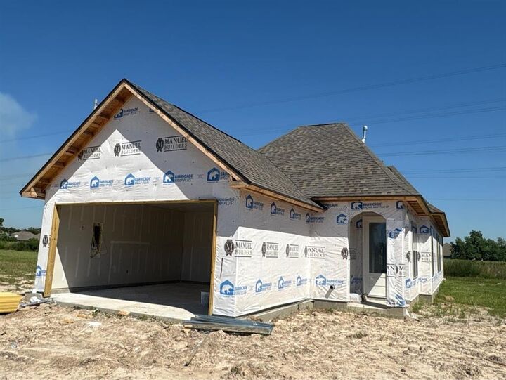 Property Photo: 272 Hines Drive LA 70665