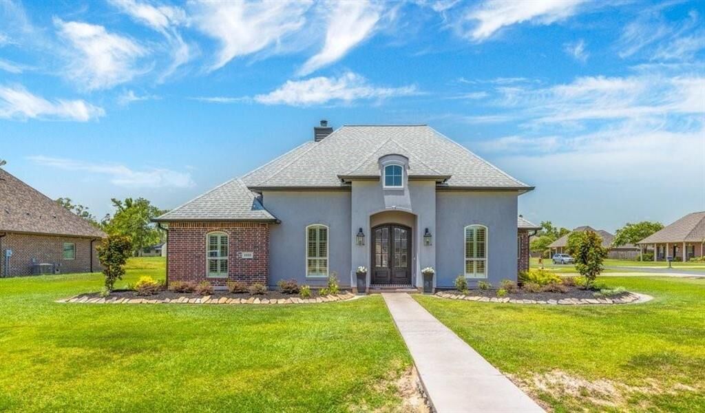 Property Photo:  1222 Rue Blakeney  LA 70611 