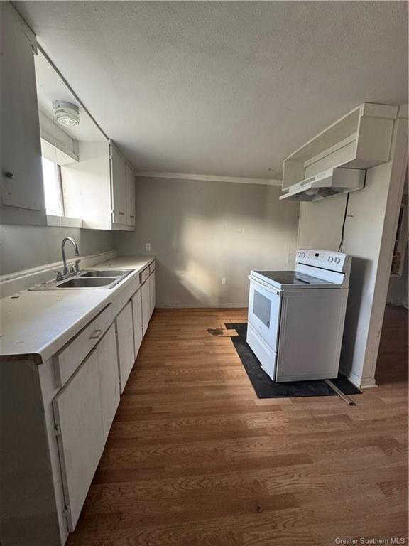 Property Photo: 1609 Pine Street LA 70601