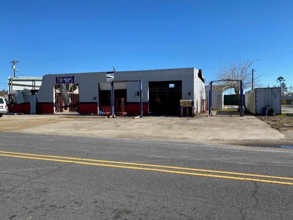 Property Photo:  419 Sam Houston Jones Parkway  LA 70611 