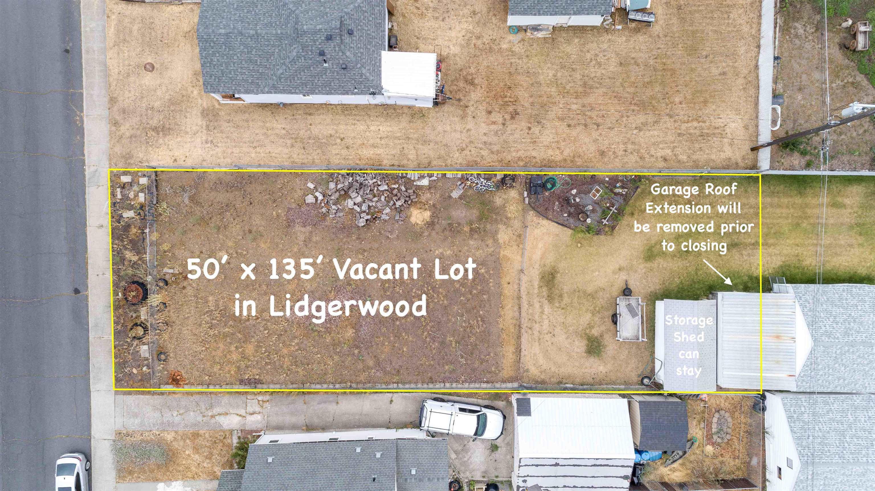 Property Photo:  2011 E Longfellow Ave  WA 99207 