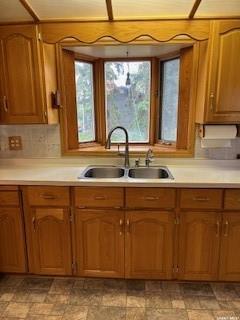 Property Photo:  501 Railway Avenue N  SK S0E 1M0 