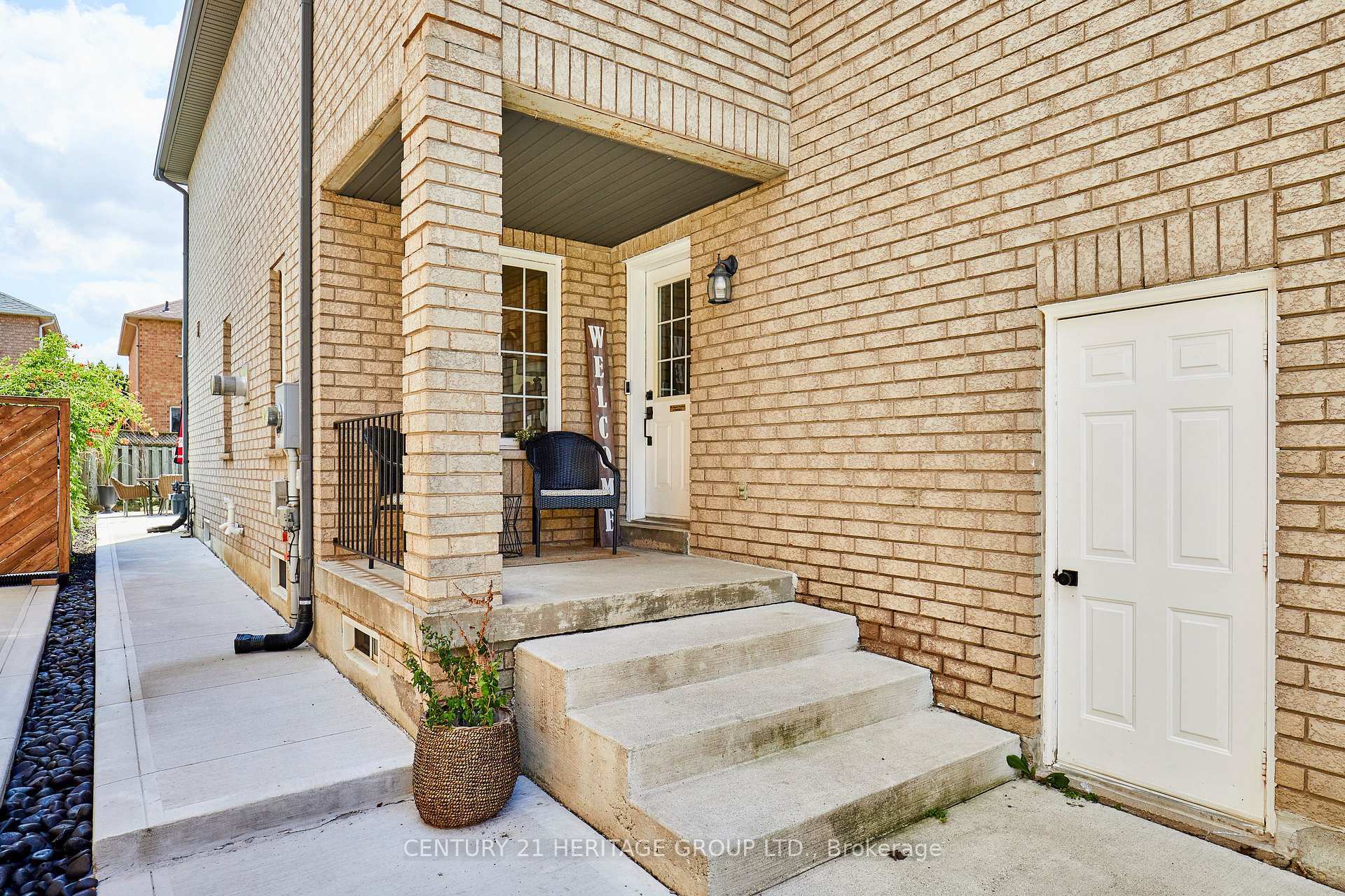 Photo de la propriété: 13 Carriage House Road ON L7E 2H8
