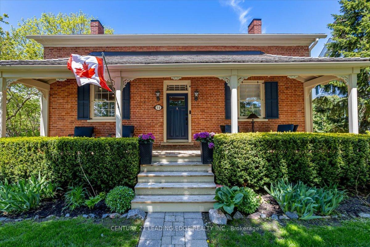 Property Photo: 14 Alexander Hunter Place ON L6E 1A8