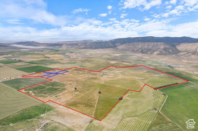 Property Photo: 101 W Remos Ln UT 84642