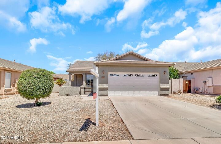 Property Photo: 4310 E Dublin Street AZ 85295
