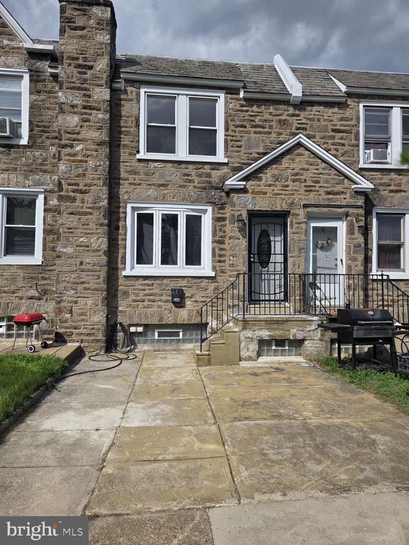 457 E Cheltenham Avenue  Philadelphia PA 19120 photo