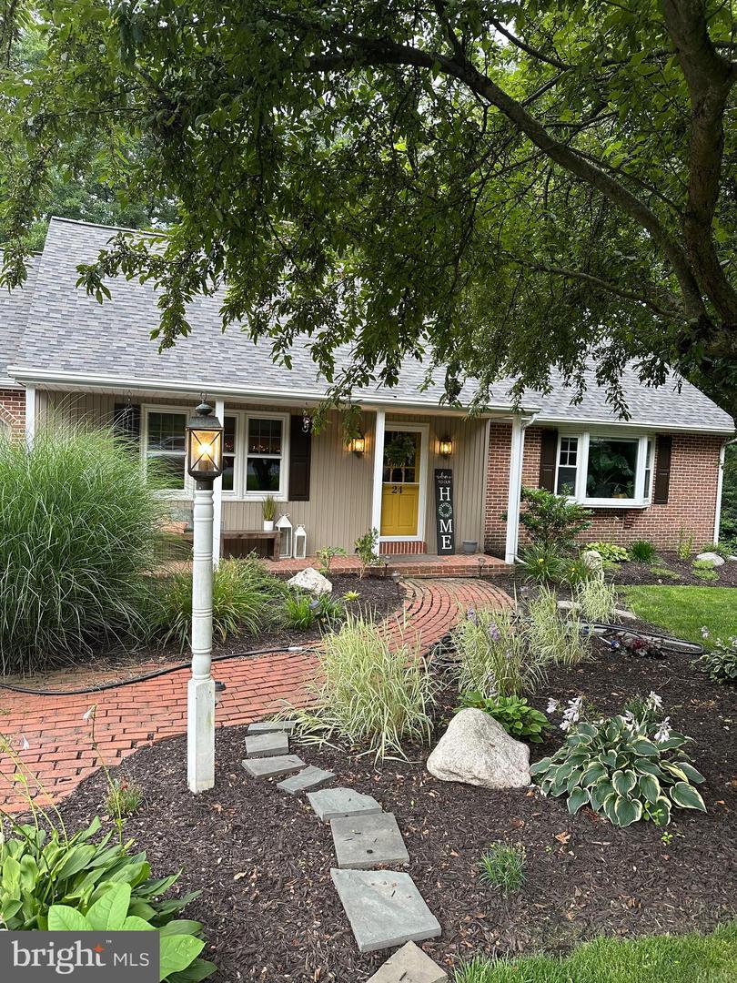 Property Photo:  24 Brookwood Drive  PA 17543 